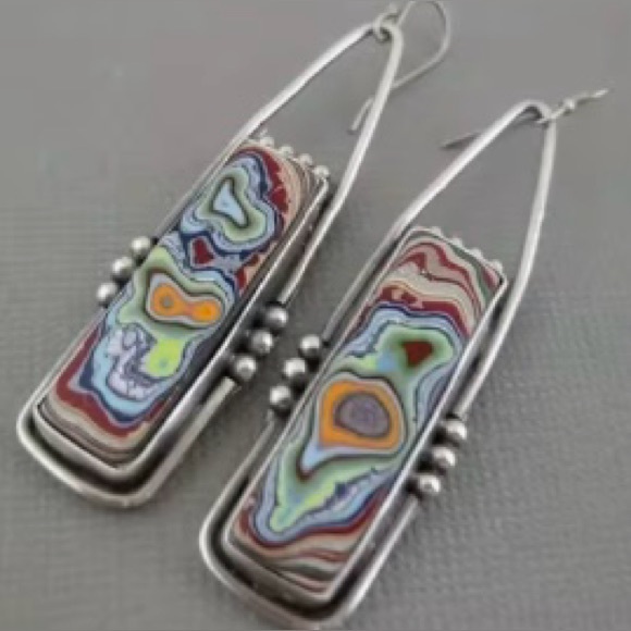 Jewelry - NIP Abstract Dangle Boho Earrings